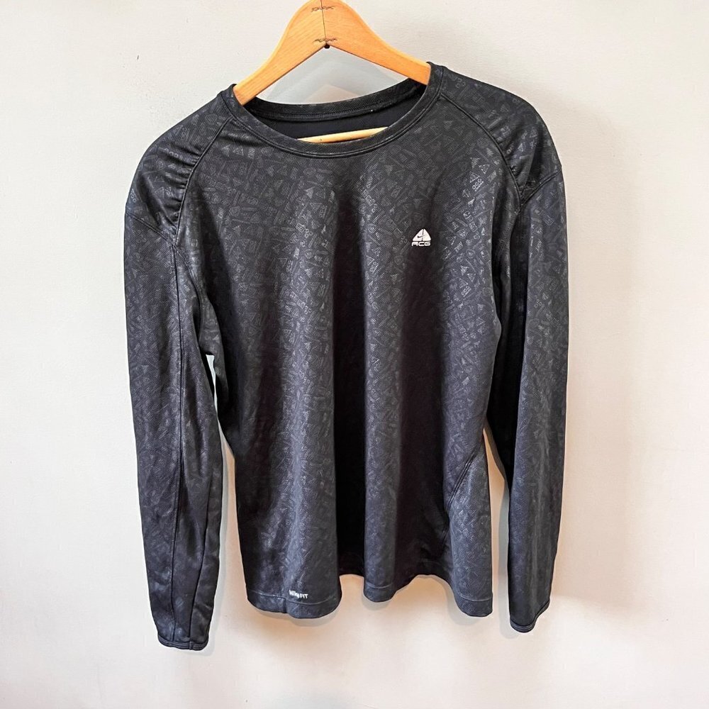 Nike‎ Women's ACG All Over Print Shirt- Size L